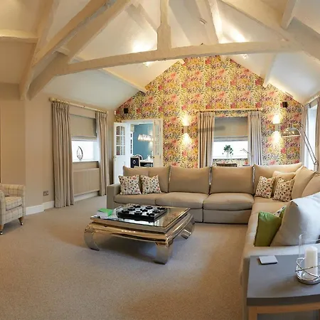 The Plough & 5* Scarborough