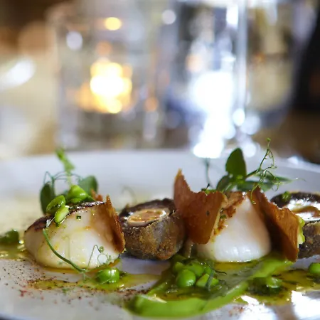 Fogadó The Plough & 5*