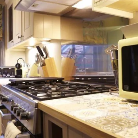 The Plough & Fogadó 5*