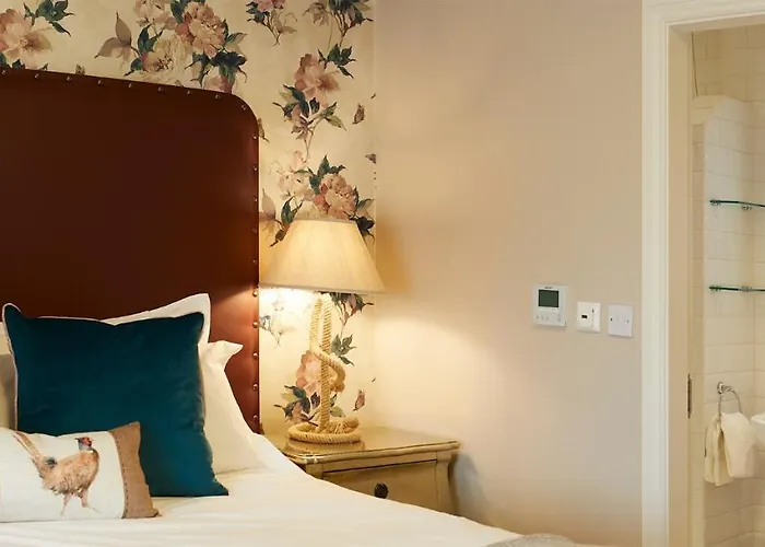 Inn The Plough & Scarborough