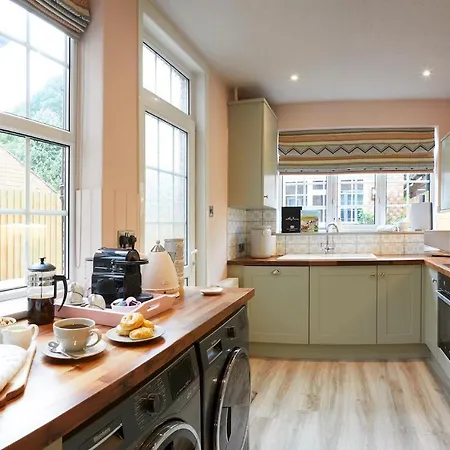 Zajazd The Plough & Scarborough