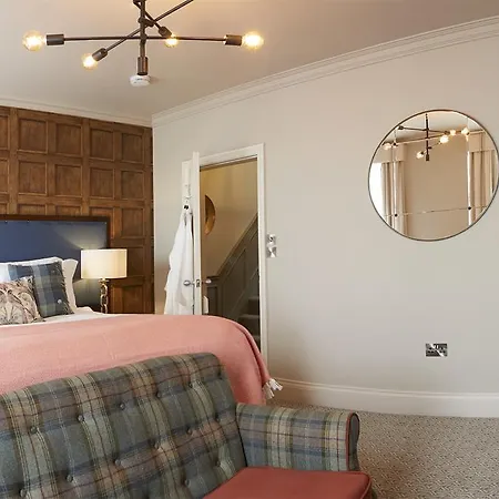 Zajazd The Plough & Scarborough