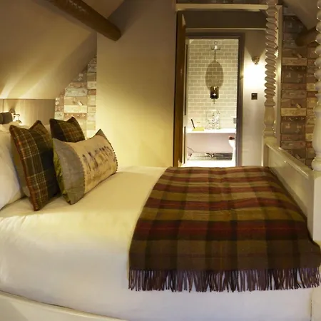 The Plough & Mini-hôtel 5*